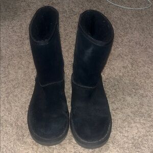 Koolaburra Black Suede Footwear